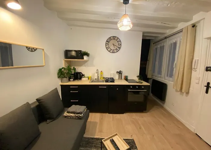 Apartment Entierement Refait A Neuf - 170