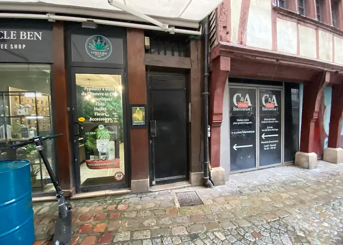 Entierement Refait A Neuf - 170 Apartment